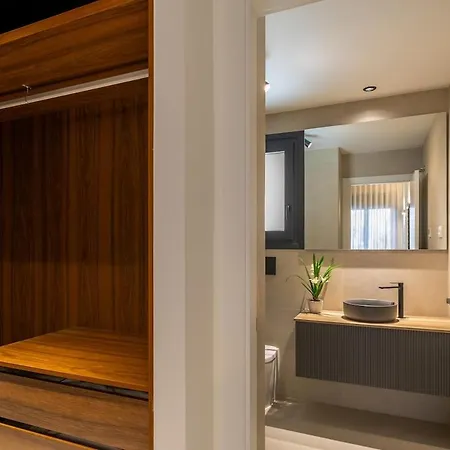 Private Jacuzzi, 3 Pools, Grill, Parking, Ac トレビエハ